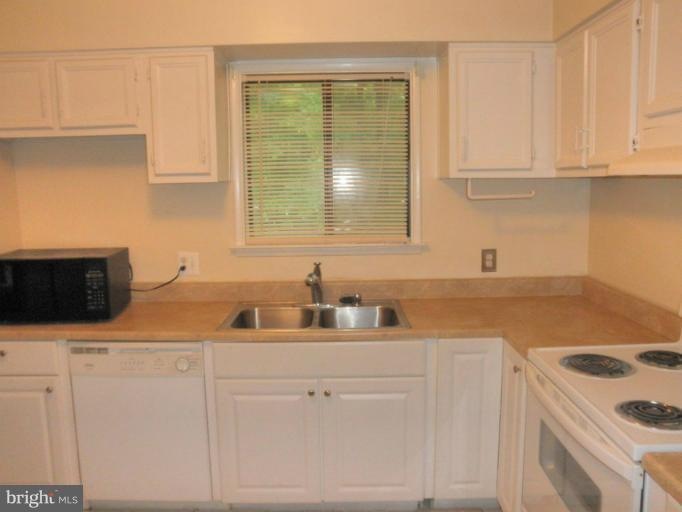 2493 Pyrenees Ct, Reston, VA 20191 - photo 1