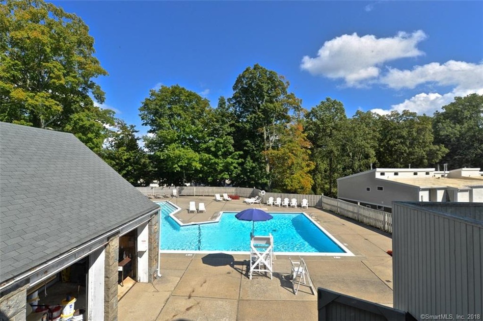 93 Olcott Way unit 93, Ridgefield, CT 06877 - photo 1