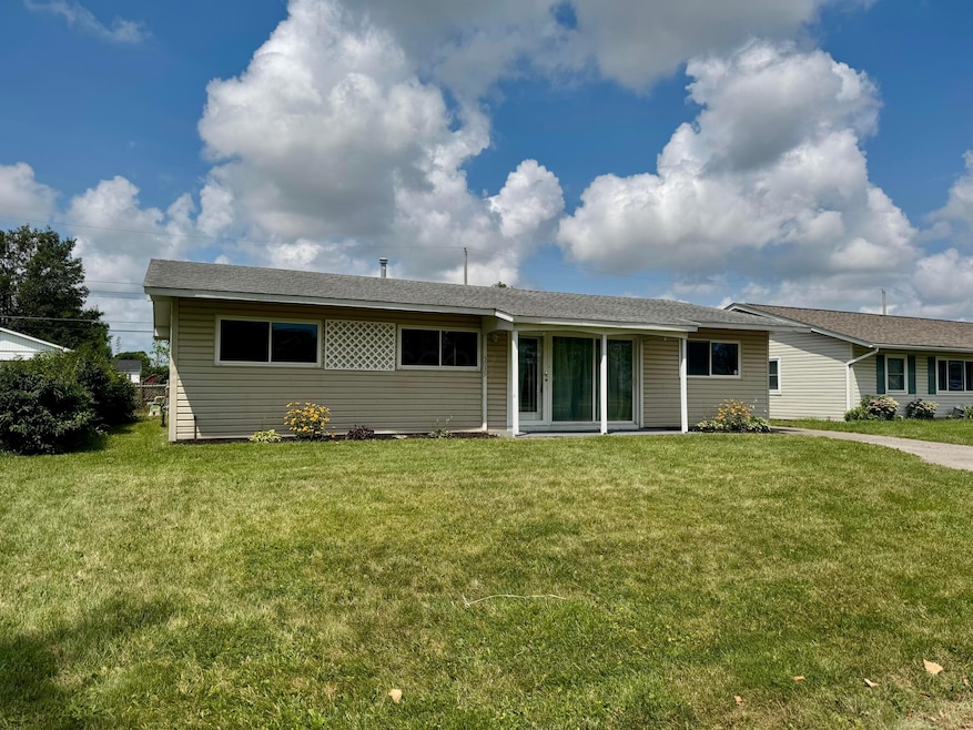 5039 Lockbourne Rd, Columbus, OH 43207 - photo 1