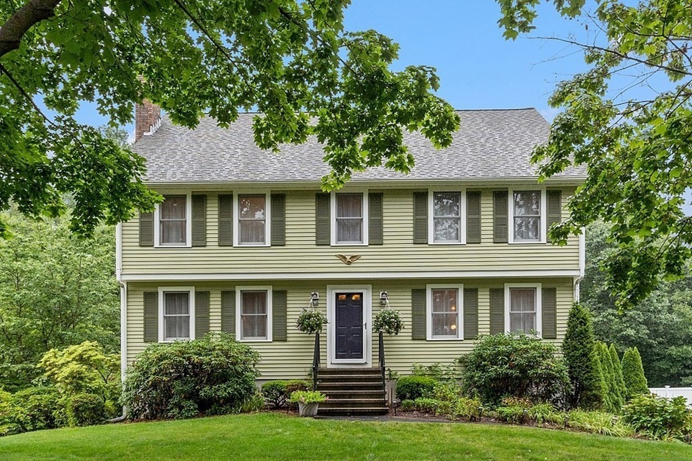 13 Towpath Dr, Wilmington, MA 01887 - photo 1