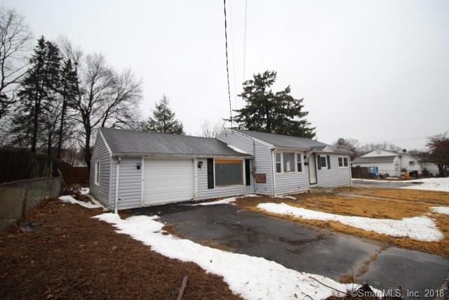 68 Wyoming Ave, Waterbury, CT 06706 - photo 1