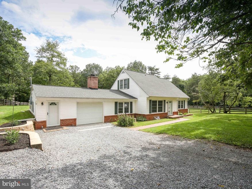 2014 Crums Church Rd, Berryville, VA 22611 - photo 1