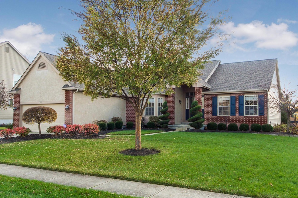 5957 Carnegie Cove Ct, Columbus, OH 43213 - photo 1