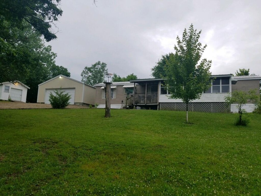 504 Atlantic Ct, Princeton, MO 64673 - photo 1