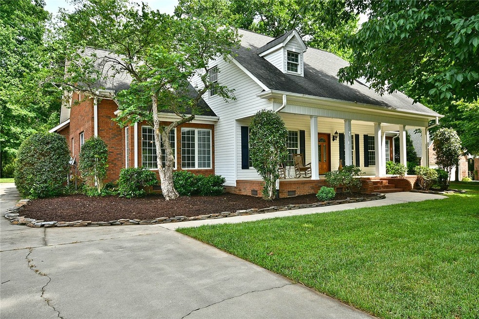 205 Inverness Way