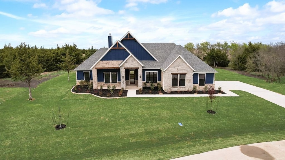 For Sale $653,120 • Co-Listing Agent