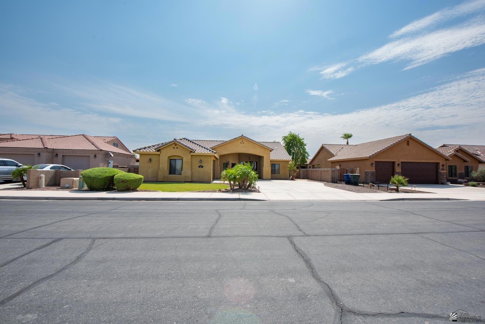 3627 S Tillman Way, Yuma, AZ 85365 - photo 1
