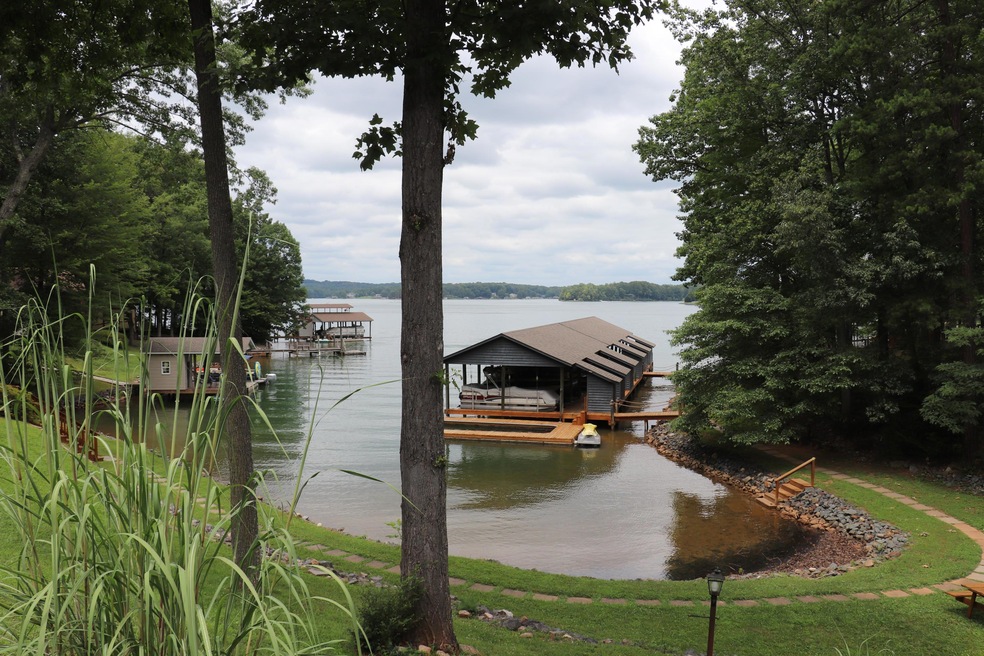 Lake & Dock View
