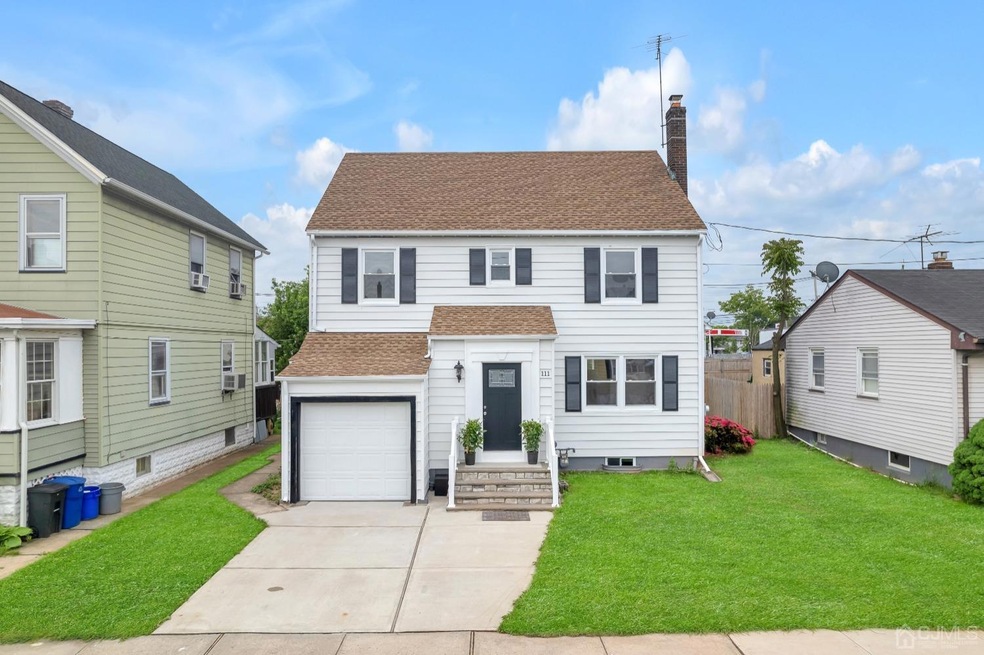 111 Lincoln Ave, Carteret, NJ 07008 - photo 1