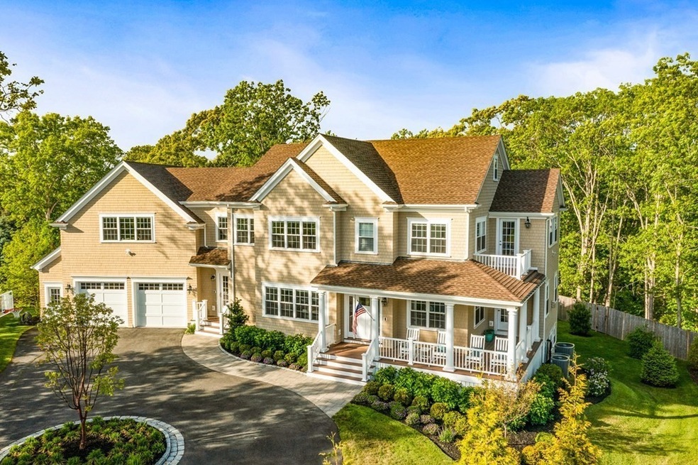 21 Heritage Ln, Cohasset, MA 02025 - photo 1