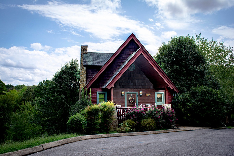 1619 Jed Trail unit 8, Sevierville, TN 37862 - photo 1