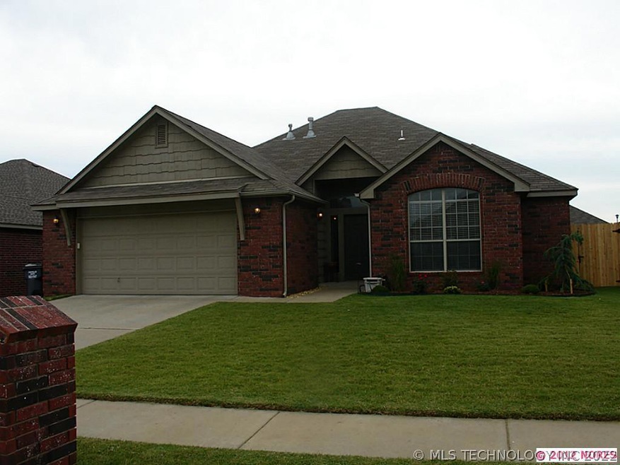 1711 W 120th St S, Jenks, OK 74037 - photo 1
