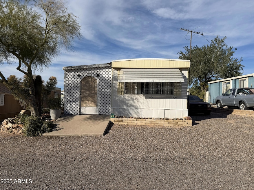 939 N Acacia Rd unit 20, Apache Junction, AZ 85119 - photo 1