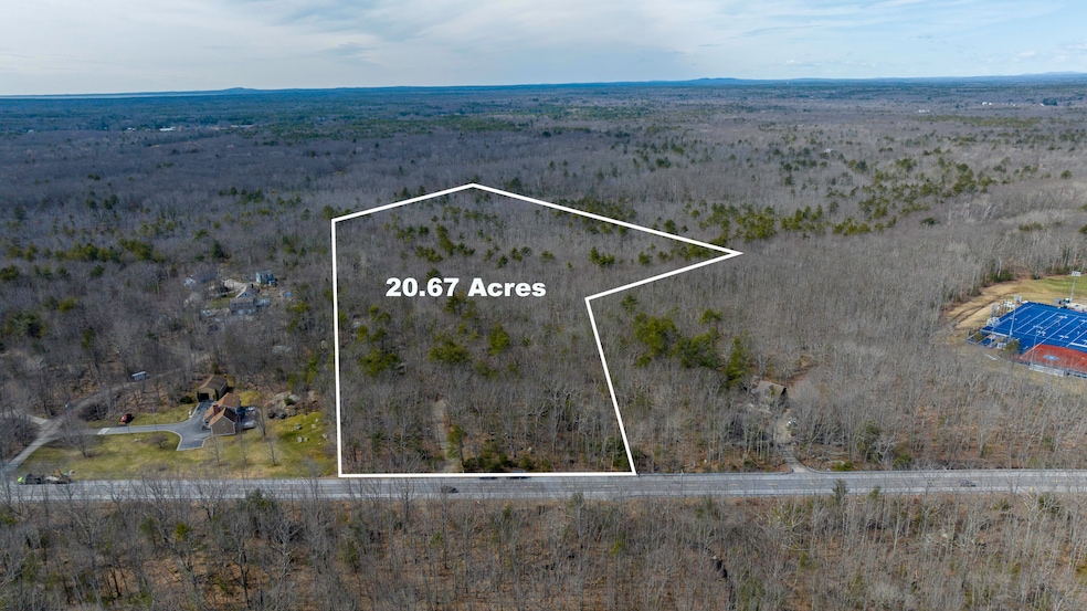 650 Pool St Biddeford, ME pic1