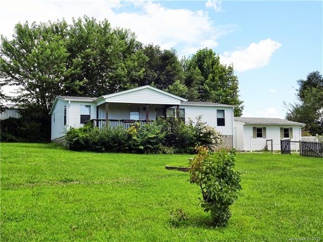 5 Bittersweet Dr, Hendersonville, NC 28792 - photo 1