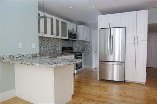 37 Charter St, Boston, MA 02113 - photo 1