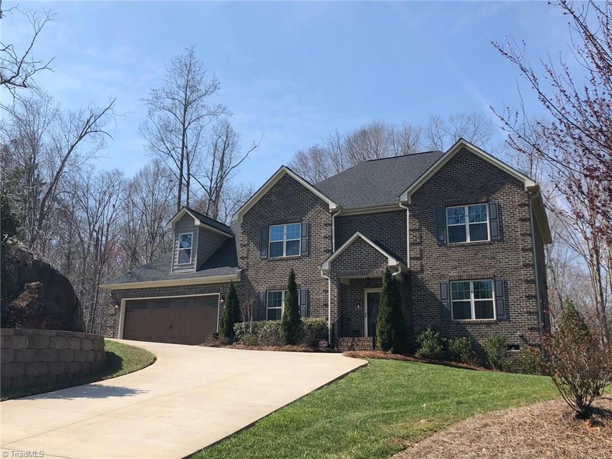 1047 Chamberlin Dr, Asheboro, NC 27205 - photo 1