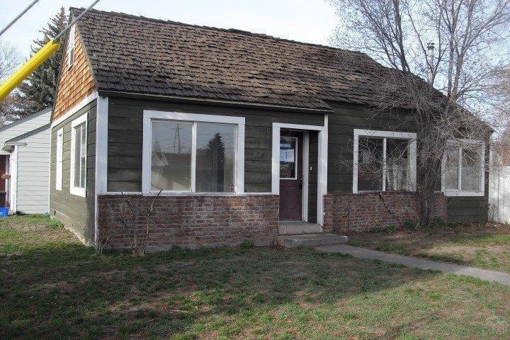 1449 SW Glacier Ave, Redmond, OR 97756 - photo 1