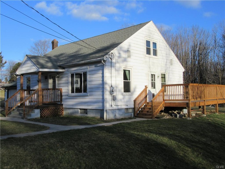 59 Walnut St, Lehighton, PA 18235 - photo 1