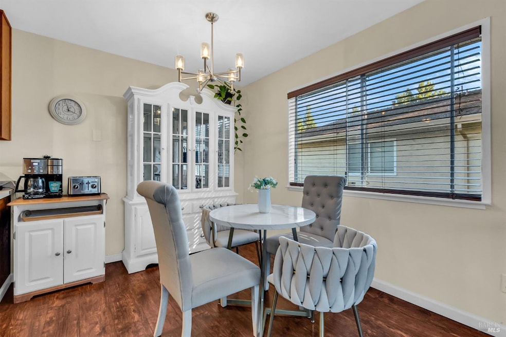 1951 Aletha Ln unit 4, Vacaville, CA 95687 - photo 1