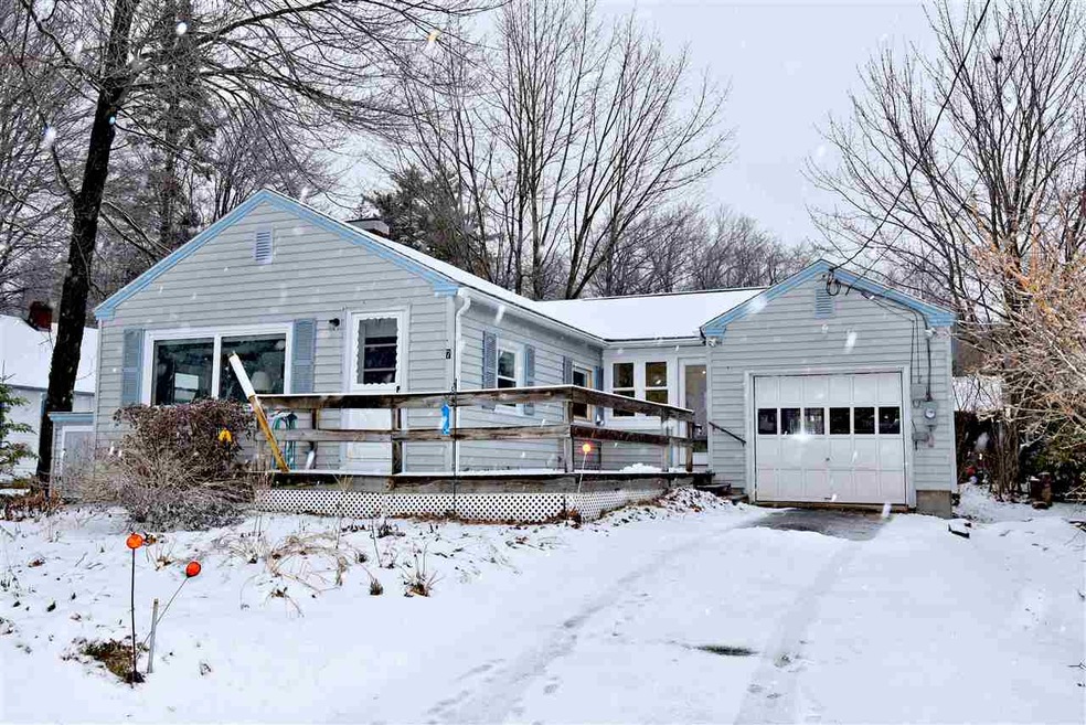 7 Avery St, Meredith, NH 03253 - photo 1