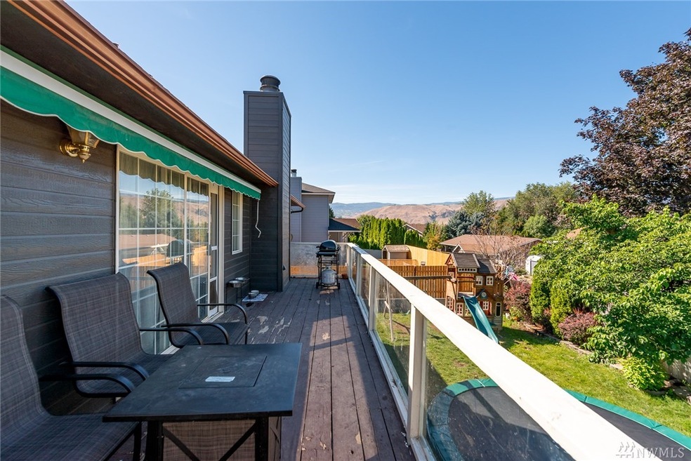 118 Manhattan Square, East Wenatchee, WA 98802 - photo 1