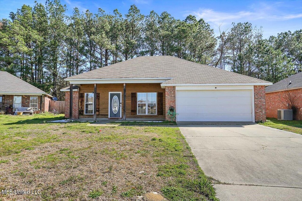 01-156 Cedar Spring Cir