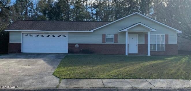 10695 Plummer Cir, Gulfport, MS 39503 - photo 1