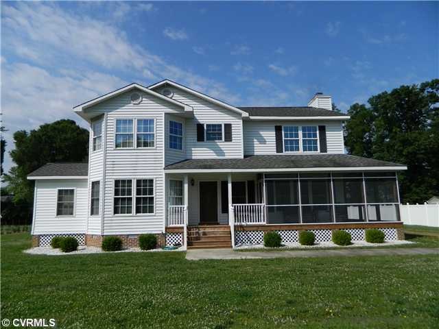 2630 N Oak Ln, West Point, VA 23181 - photo 1