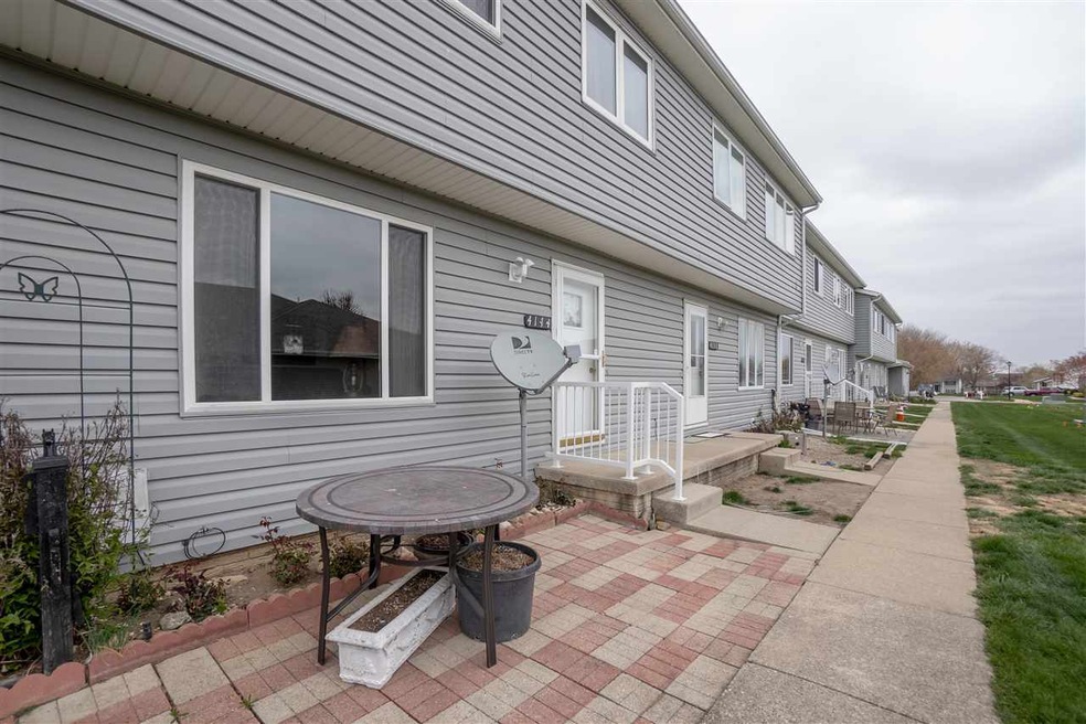 4144 Aspen Ct, Waterloo, IA 50701 - photo 1