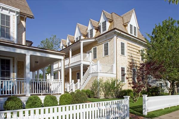 131 N Water St unit 32, Edgartown, MA 02539 - photo 1