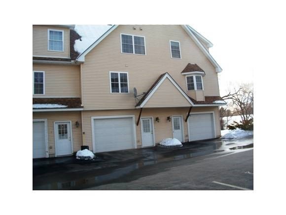 721 Mammoth Rd unit 6, Manchester, NH 03104 - photo 1