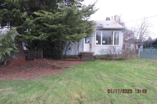 3450 Table Rock Rd, Medford, OR 97504 - photo 1