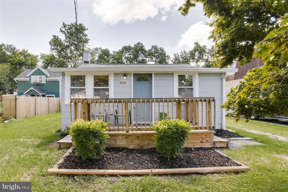 13221 Birdale Ave, Middle River, MD 21220 - photo 1