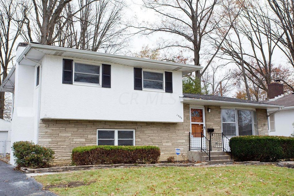 1346 Ironwood Dr, Columbus, OH 43229 - photo 1