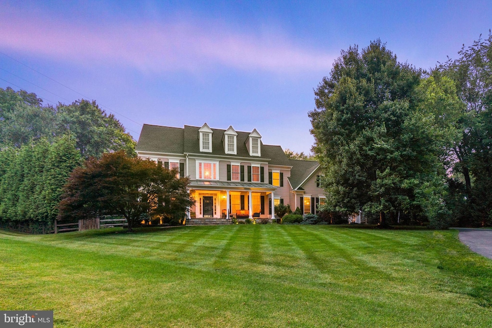 12509 Viewside Dr, North Potomac, MD 20878 - photo 1