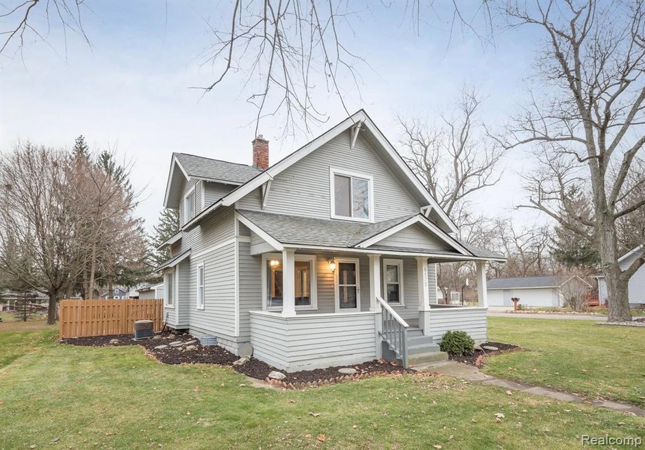 Beautifully Updated In 2016