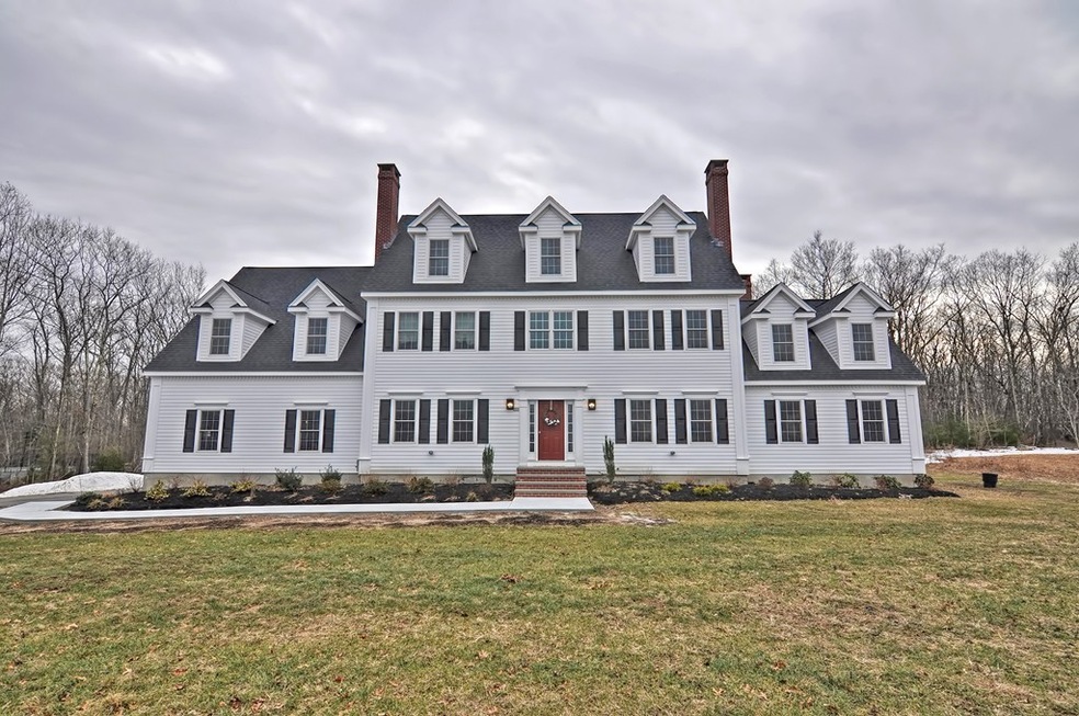 32 October Dr, Franklin, MA 02038 - photo 1