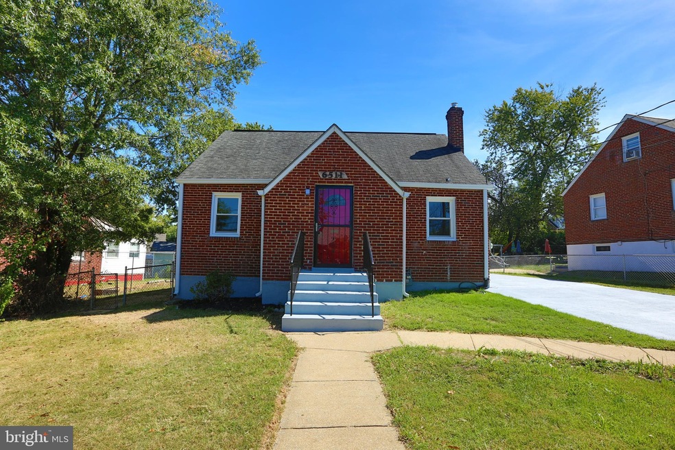 6511 Flanders Dr, Hyattsville, MD 20783 - photo 1