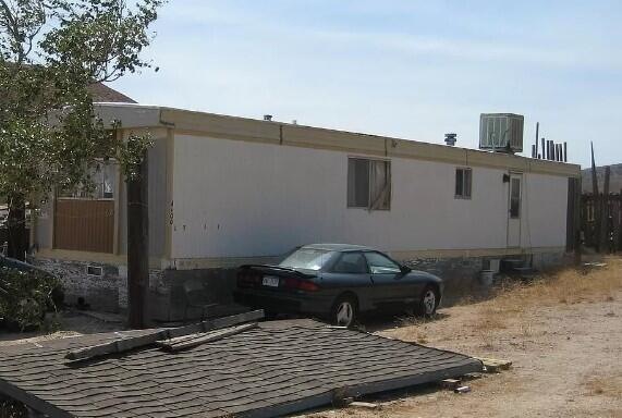 4900 Piute Pass unit 1, Mojave, CA 93501 - photo 1