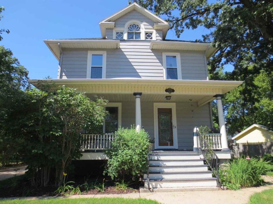 1420 W New York Ave, Oshkosh, WI 54901 - photo 1