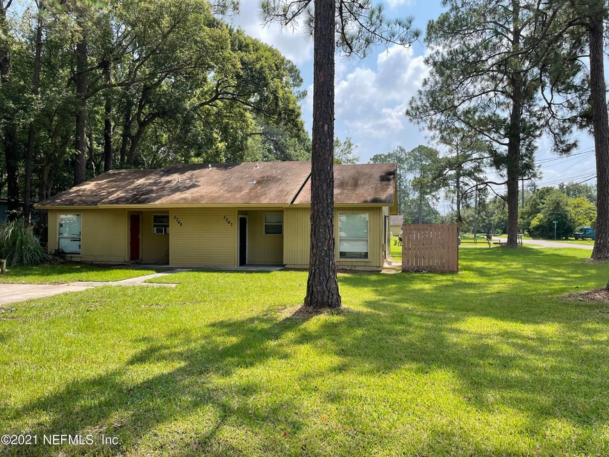 5247 Plymouth St, Jacksonville, FL 32205 - photo 1