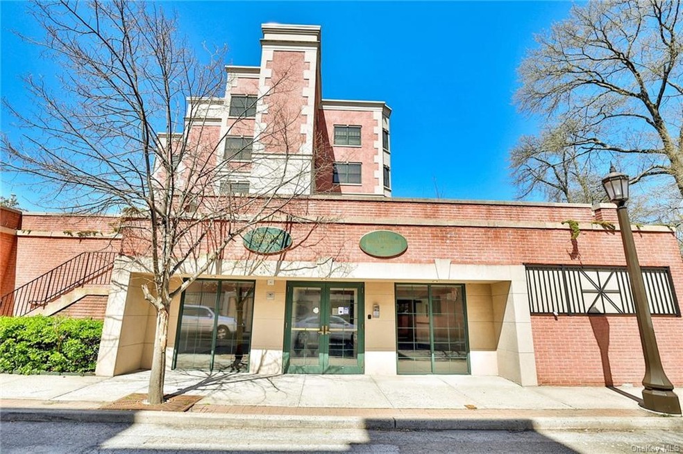 Welcome to 101 Sheldrake Place!