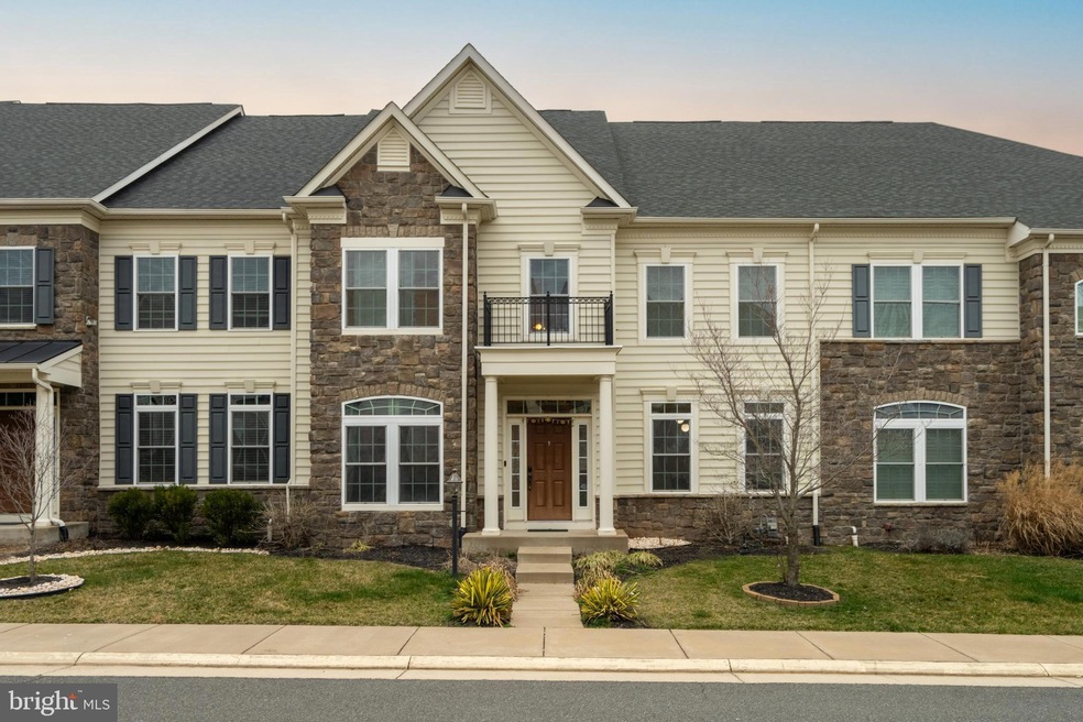 25086 Malmsbury Terrace, Chantilly, VA 20152 - photo 1