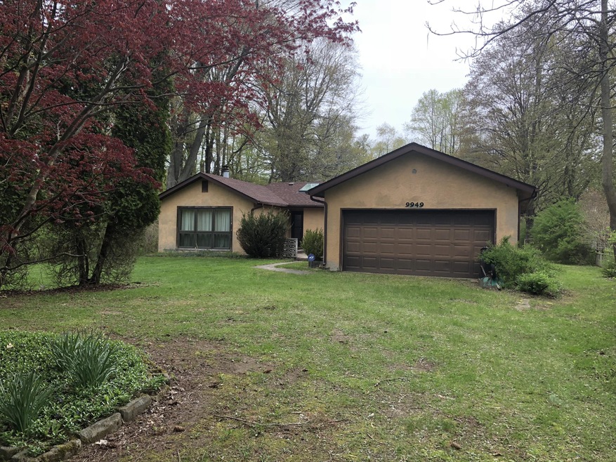 9949 Town Line Rd, Union Pier, MI 49129 - photo 1