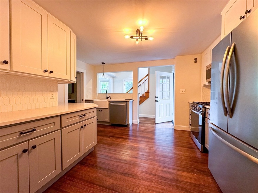 77 Capen St unit 2, Milton, MA 02186 - photo 1