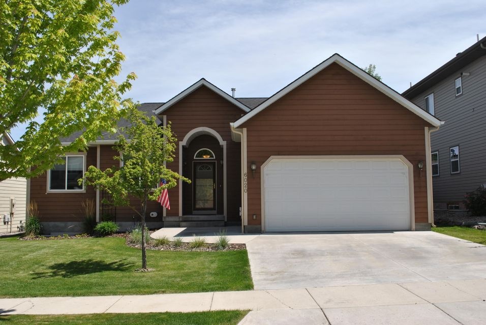 Beautiful ranch style with full basement