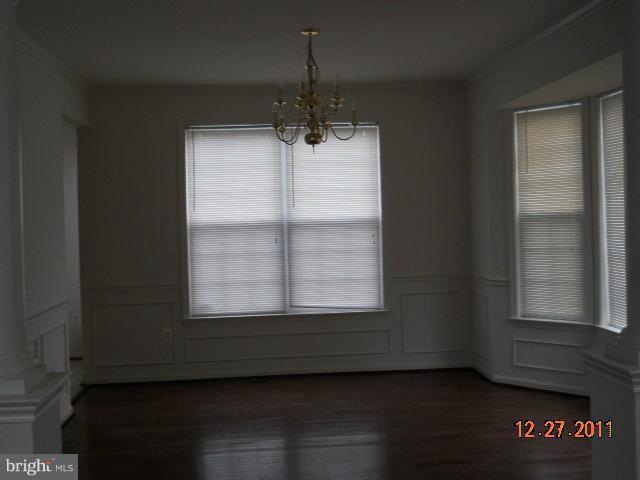 8640 Queensway Ct, White Plains, MD 20695 - photo 1