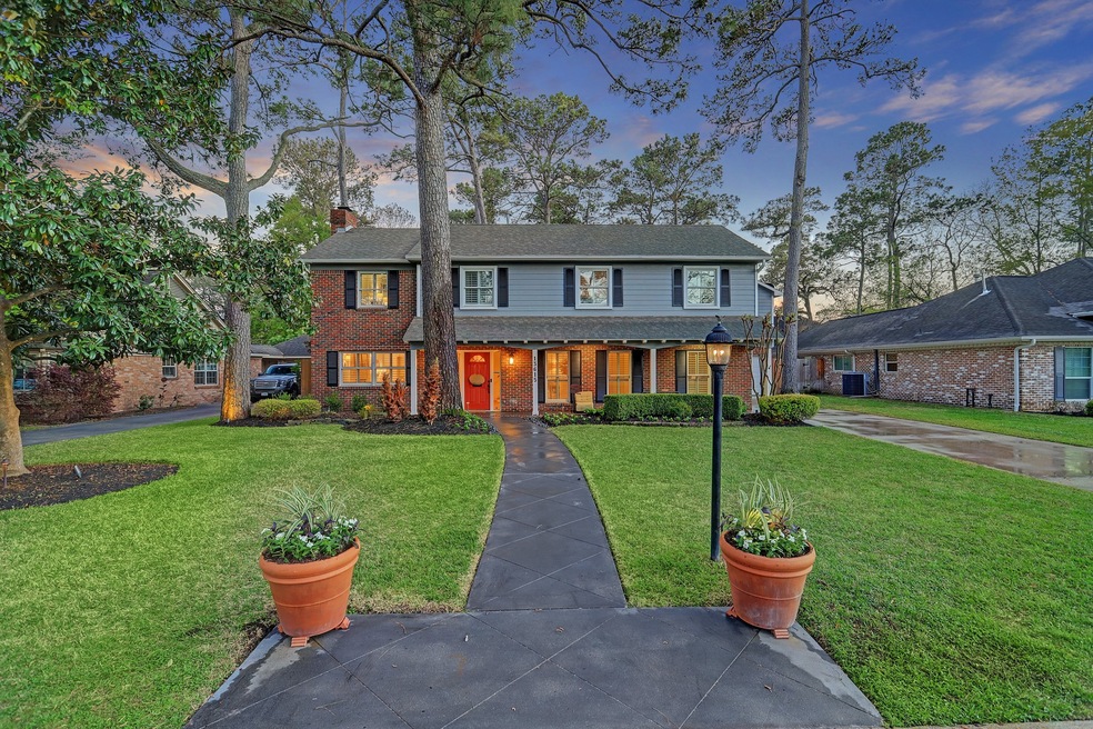 13615 Butterfly Ln, Houston, TX 77079 - photo 1
