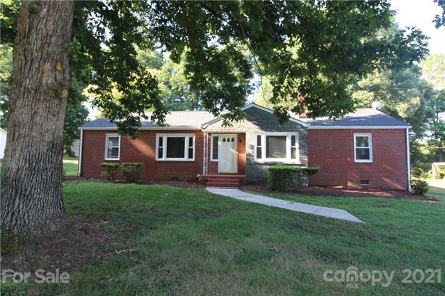 378 Mocksville Hwy, Statesville, NC 28625 - photo 1